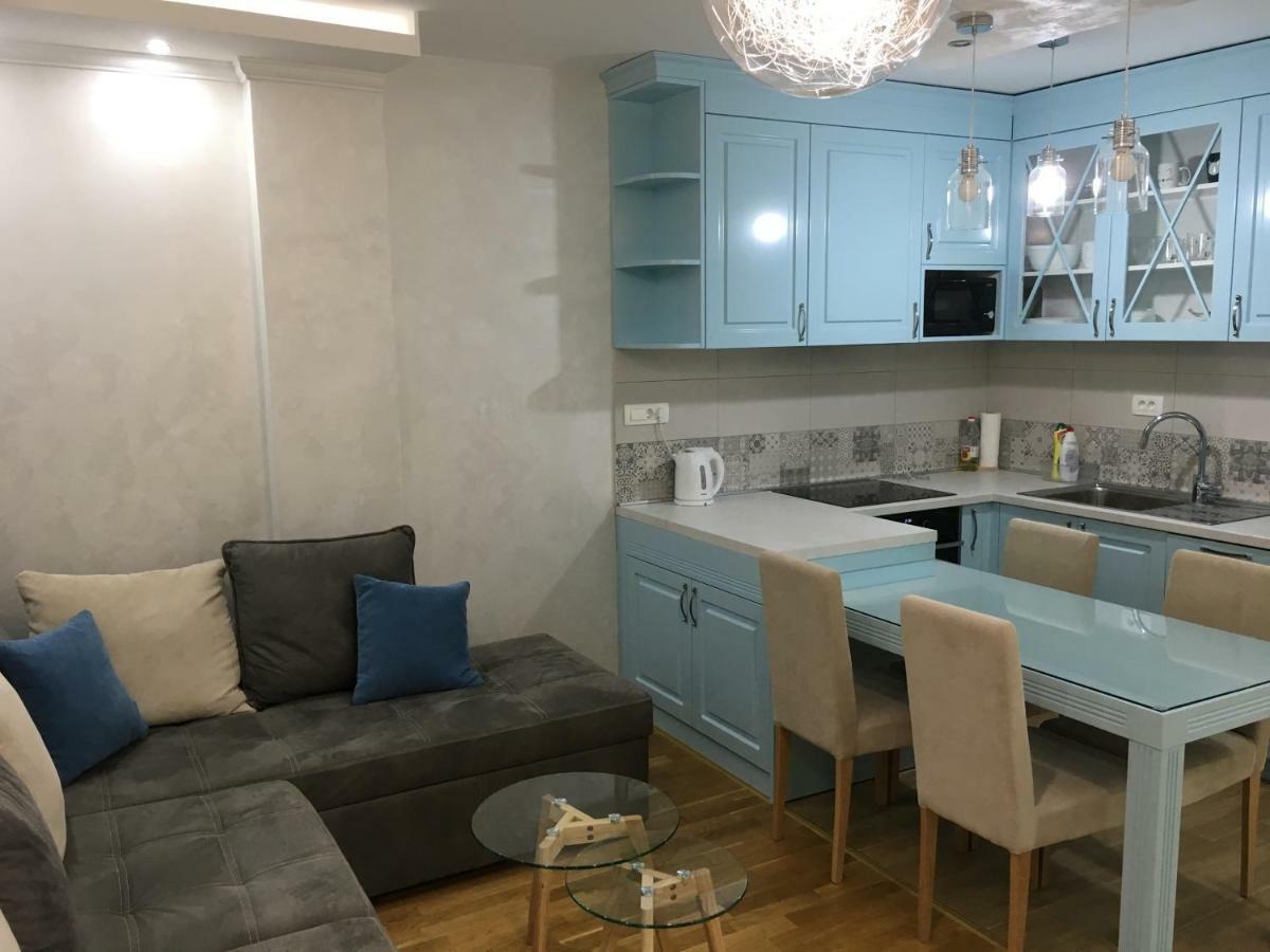 Panoramic Sea View 3-Bedroom Apartment 50 M From The Sea Будва Екстер'єр фото